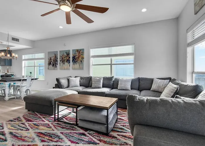 Beachfront 10br Oasis W Private Pool Sleeps 24 Gulf Shores