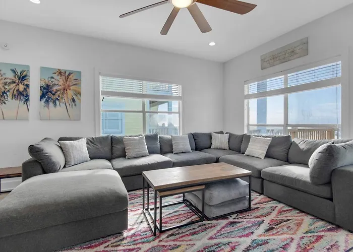 Apartment Beachfront 10br Oasis W Private Pool Sleeps 24 *