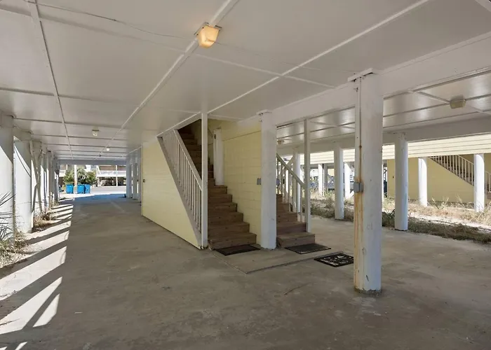 Beachfront 10br Oasis W Private Pool Sleeps 24 Apartment *